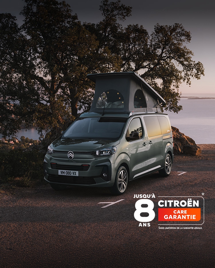 Citroën Holidays parke dinf front of the sea