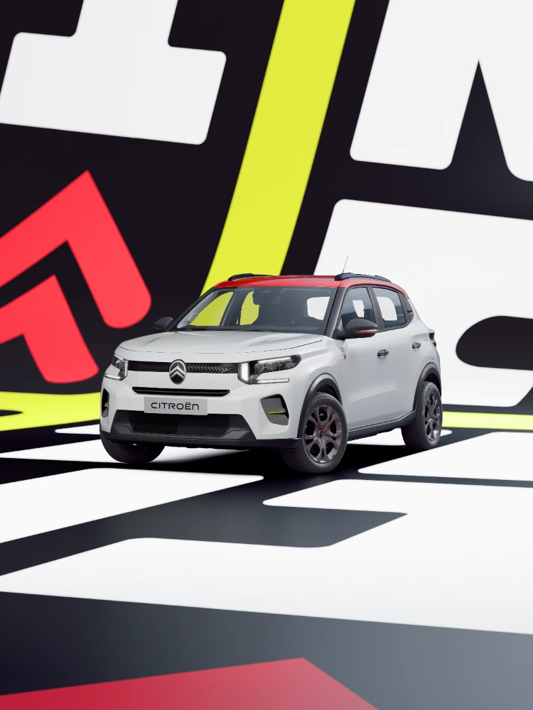 Vue avant trois‑quarts de la Citroën ë‑C3 TONIC édition limitée, posture dynamique et univers graphique affirmé, une alternative électrique intelligente.