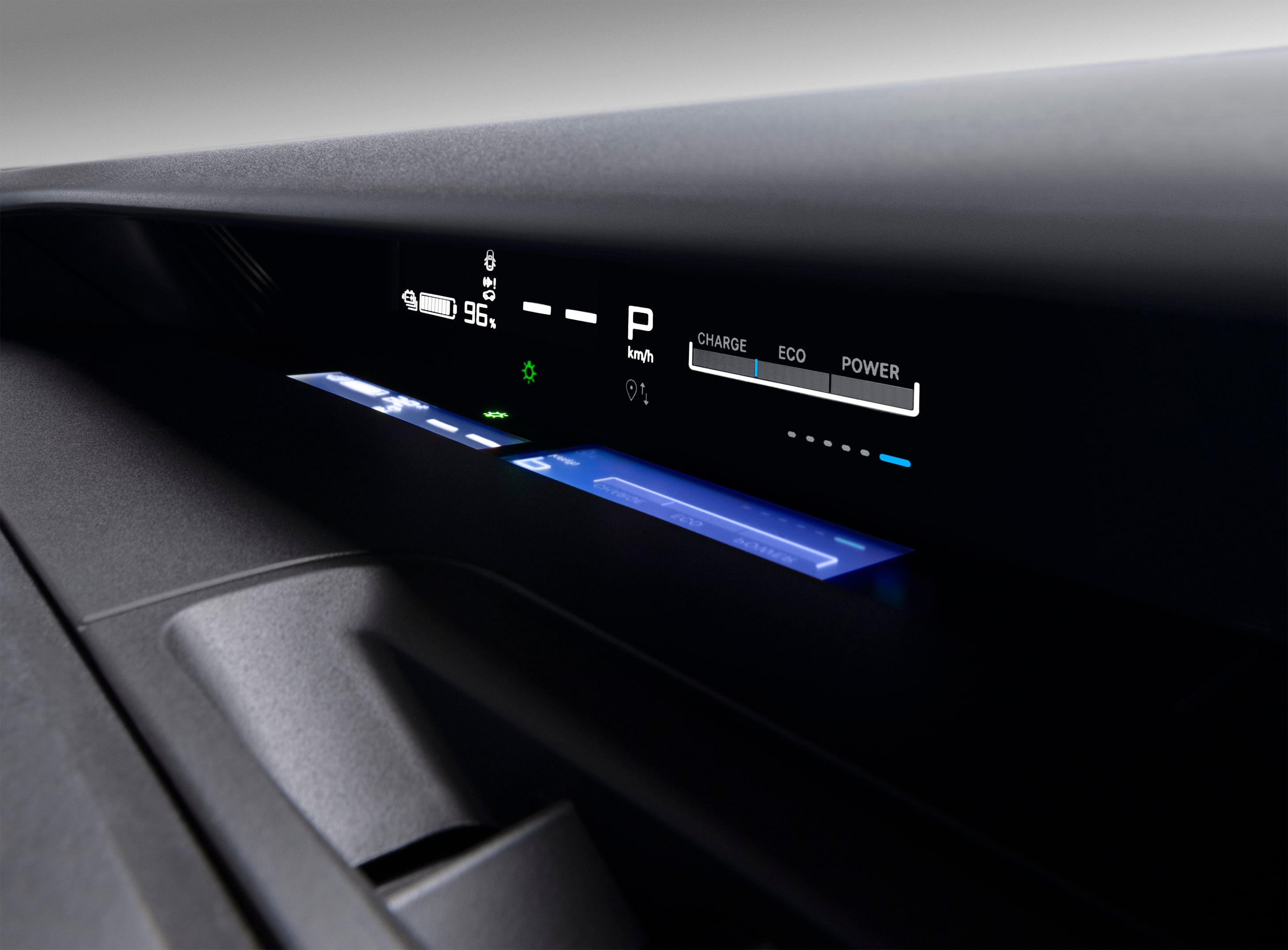 Vue rapprochée du tableau de bord du SUV électrique Citroën ë-C3 mettant en avant un affichage numérique de l’énergie pour une conduite urbaine intuitive et abordable.